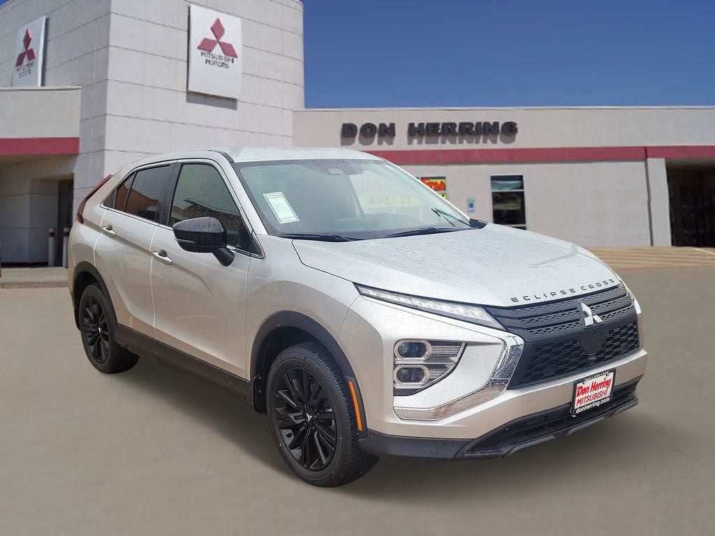 2023 Mitsubishi Eclipse Cross LE in Alloy Silver Metallic — front three-quarter view