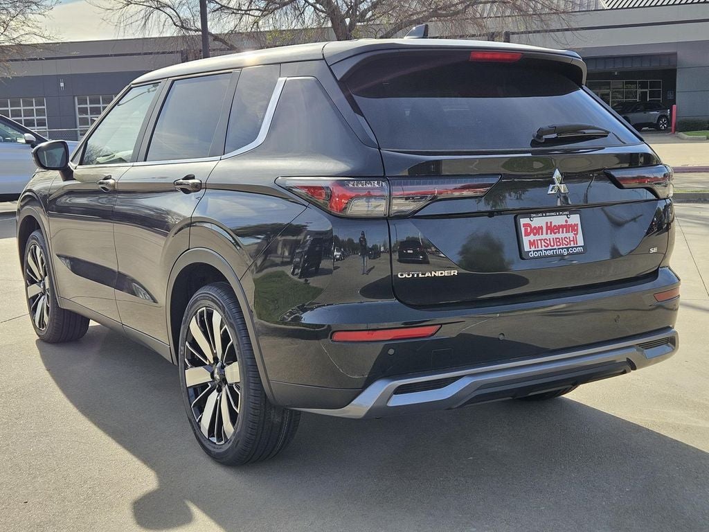 2026 Mitsubishi Outlander — interior view
