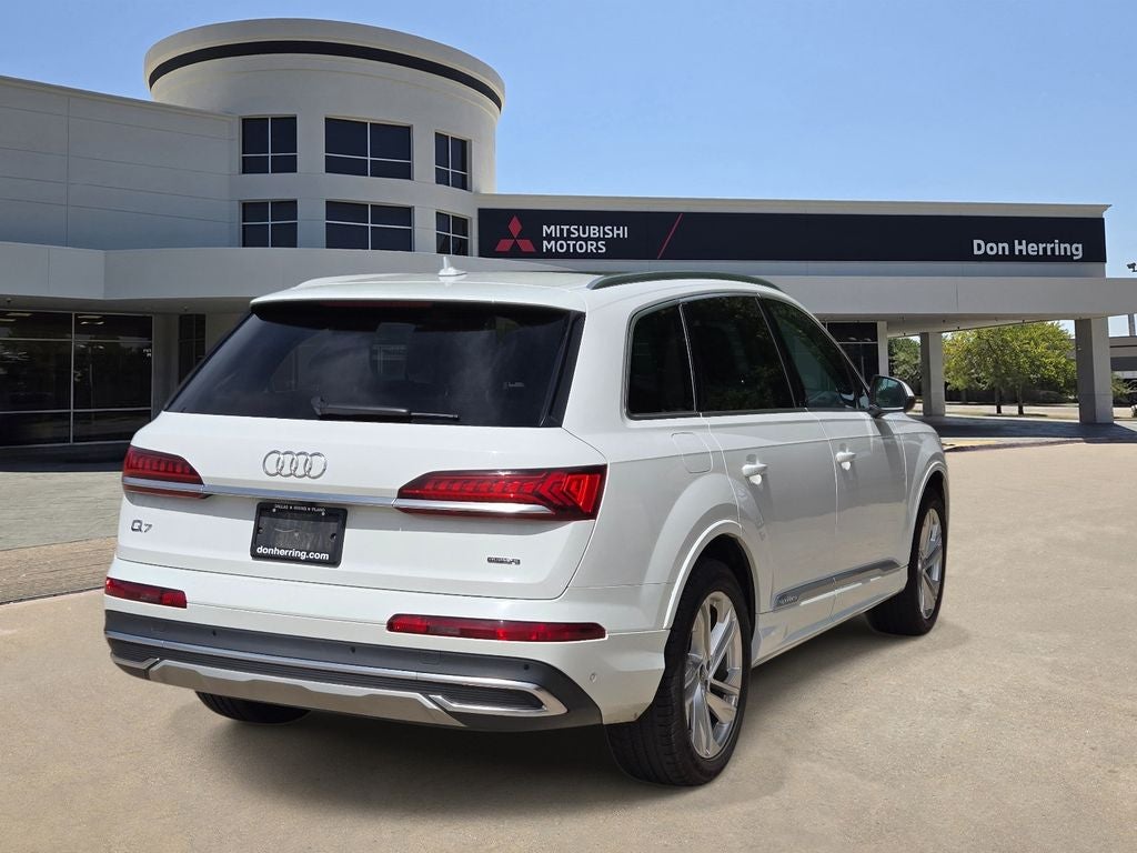 2024 Audi Q7 — rear three-quarter view